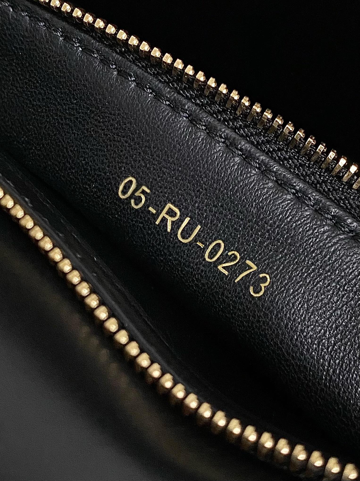 Sac Miss Lady 24 grand format en cuir d'agneau noir