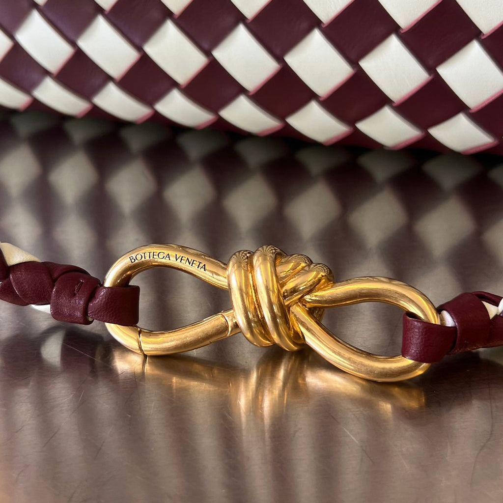 ミディアム アンダモ 32 レッド ホワイト カーフスキン