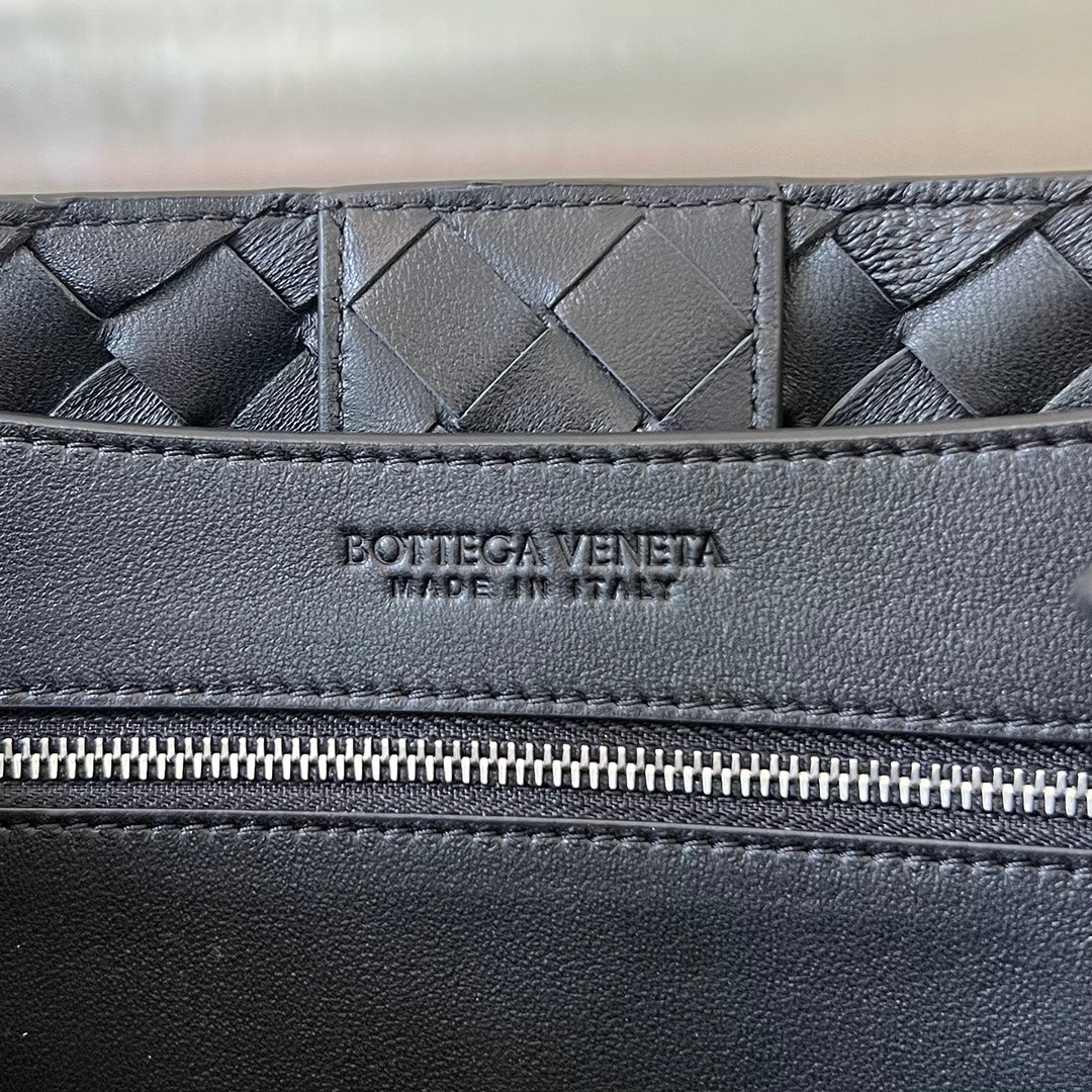 BV MEDIUM ANDIAMO 32CM PEAU D'AGNEAU NOIRE 