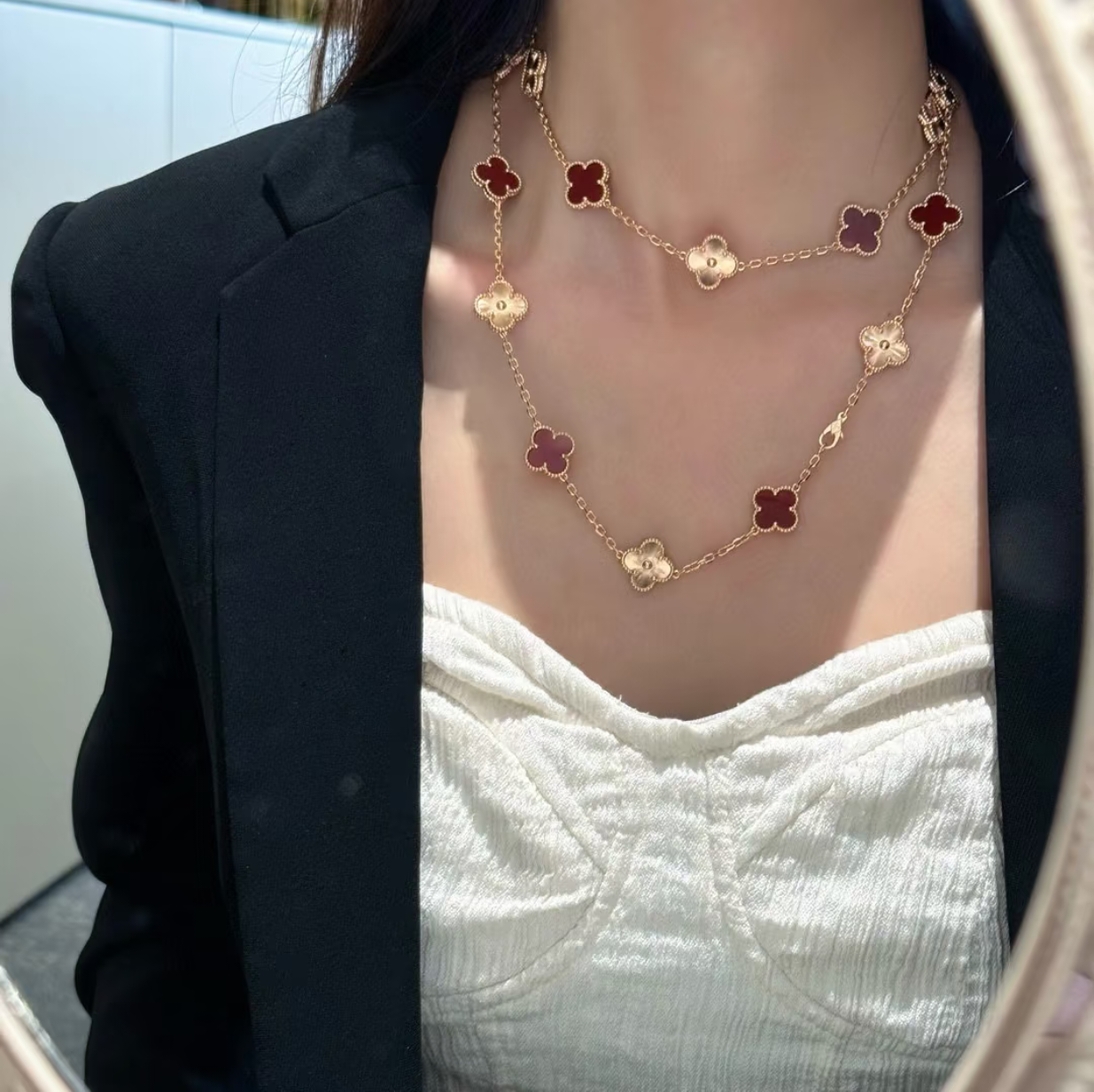 [Shinejoy]CLOVER 20 MOTIFS LASER CARNELIAN NECKLACE