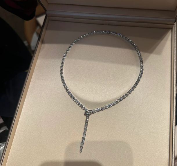 [Shinejoy]NEW！SERPENT DIAMOND NECKLACE