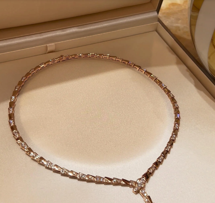 [Shinejoy]NEW！SERPENT DIAMOND NECKLACE