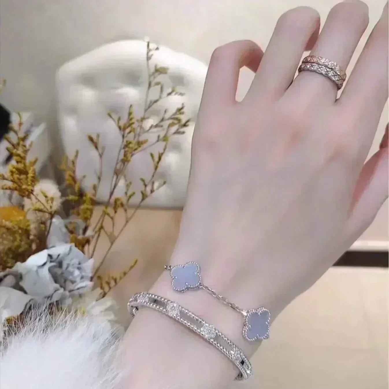 [⭐Shinejoy] CLOVER 5 MOTIF PURPLE CHALCEDONY BRACELET COLLECTION