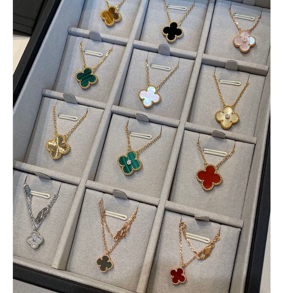 [Shinejoy]CLOVER 15MM CARNELIAN SINGLE FLOWER NECKLACE