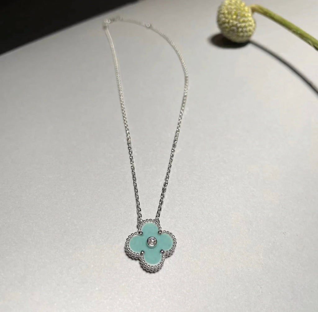 [Shinejoy]CLOVER 1 DIAMOND LIGHT BLUE SILVER NECKLACE