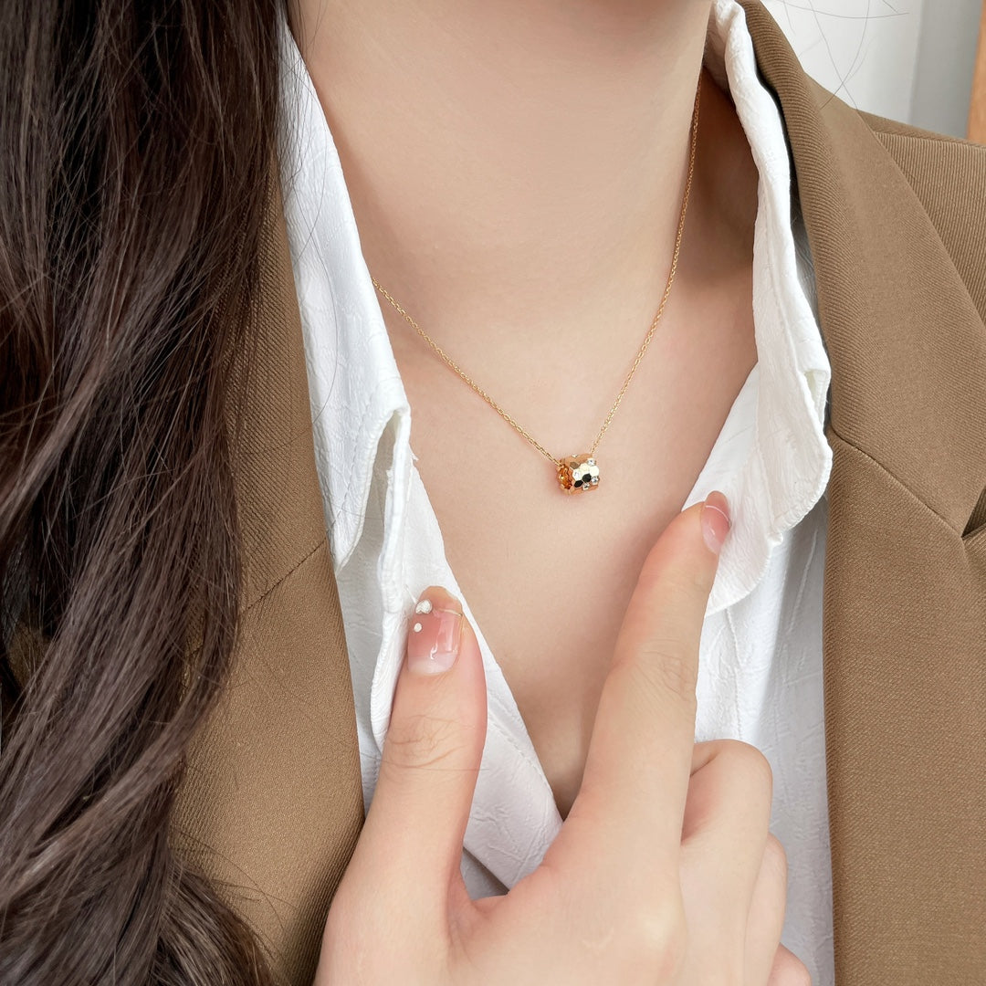 [Shinejoy]BEE MINI PEDANT DIAMOND NECKLACE