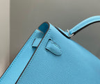HM KELLY MINI 20 BLEU CIEL EPSOM ARGENTÉ