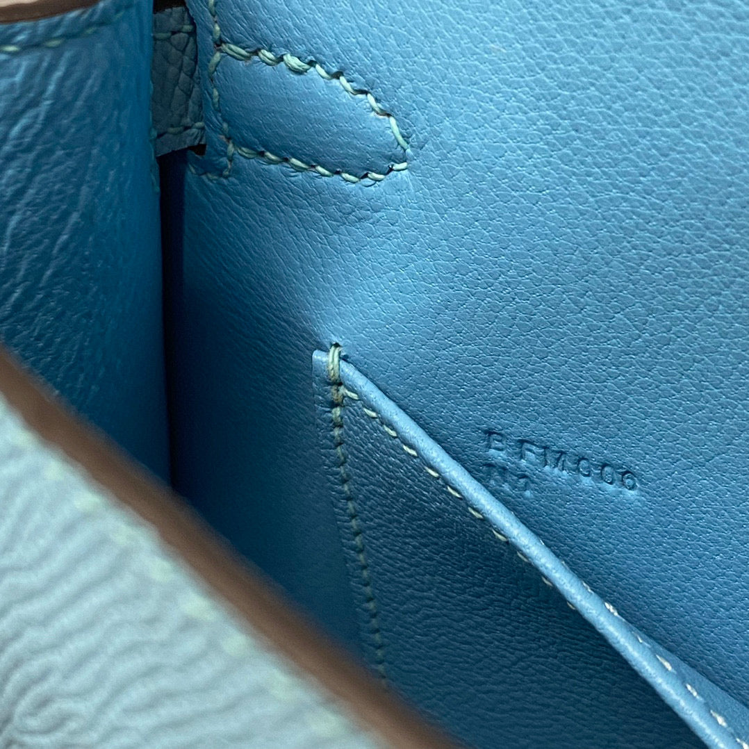 HM KELLY MINI 20 BLEU CIEL EPSOM ARGENTÉ