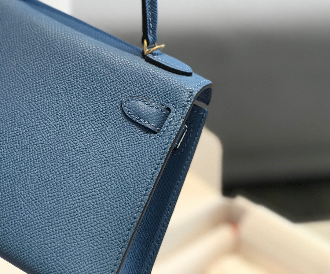 HM KELLY MINI 20 BLEU EPSOM FERMOIR DORÉ