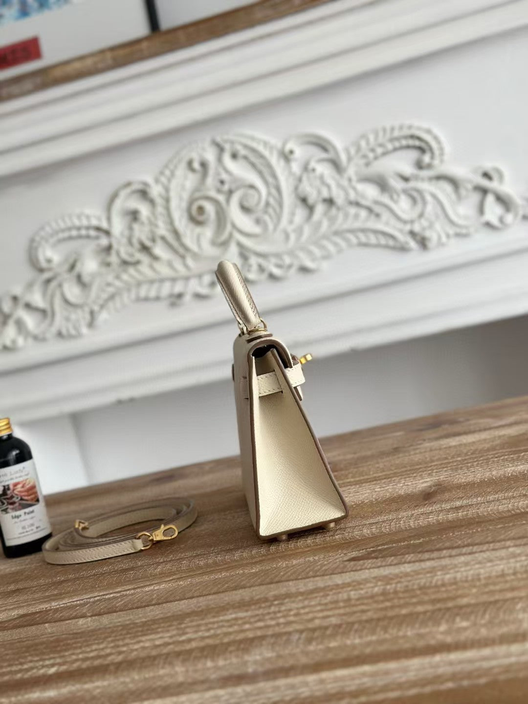 HM ケリー ミニ 19 ホワイト カーフスキン ゴールド金具