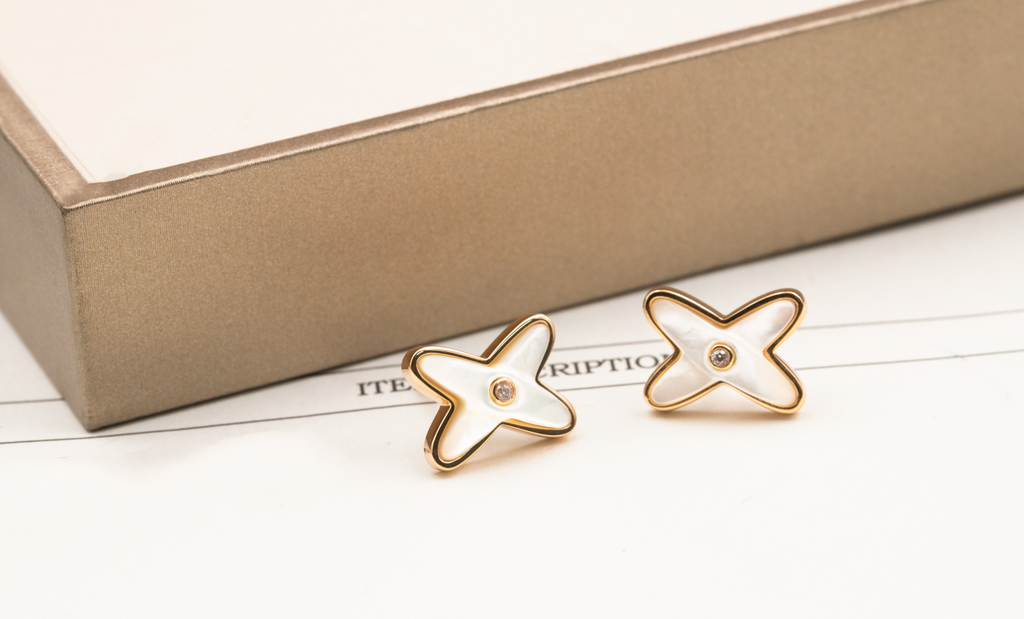 [Shinejoy]JEUX DE WHITE MOP PINK GOLD DIAMOND EARRINGS