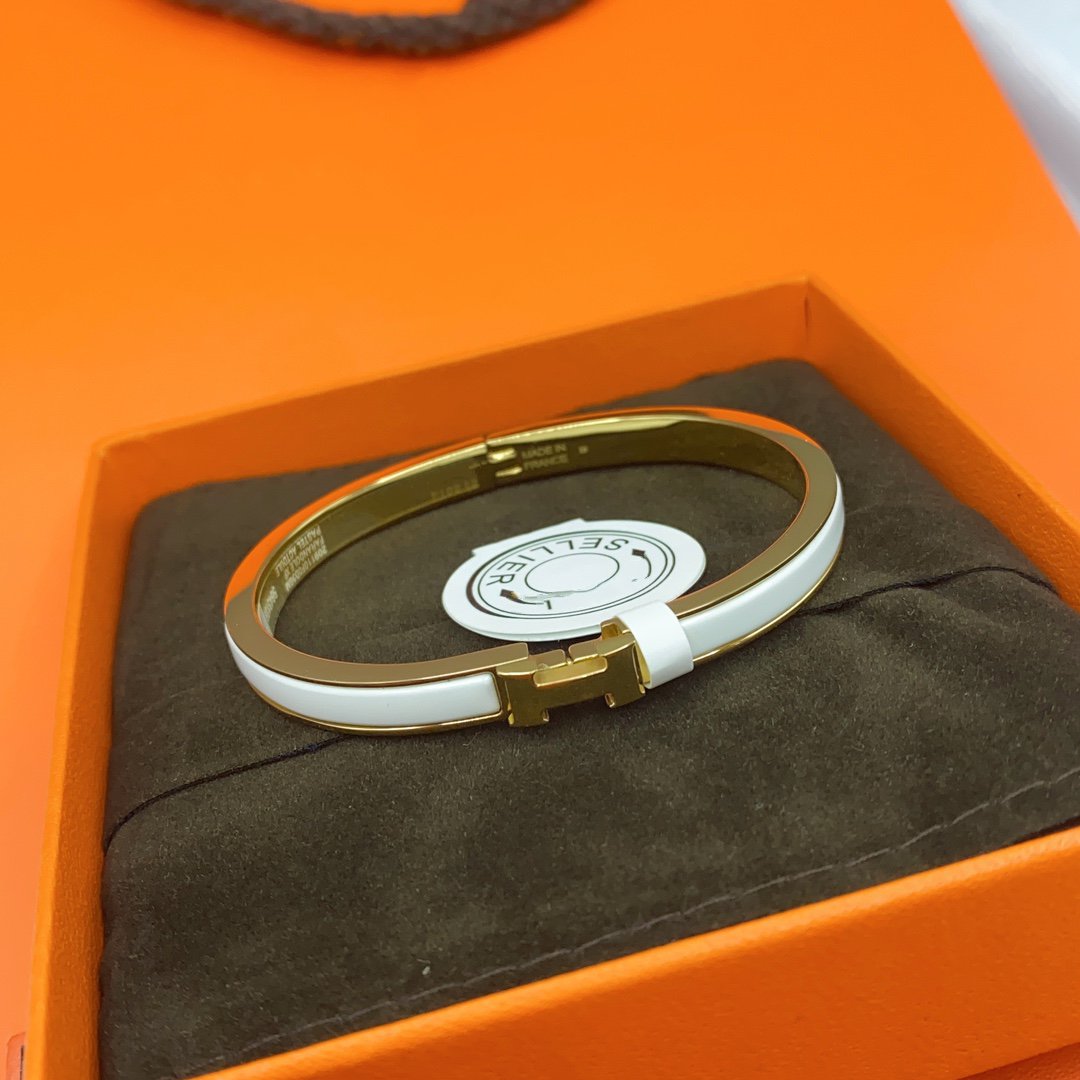 [Shinejoy]CLASSIC HM CLIC WHITE 8MM ENAMEL BRACELET