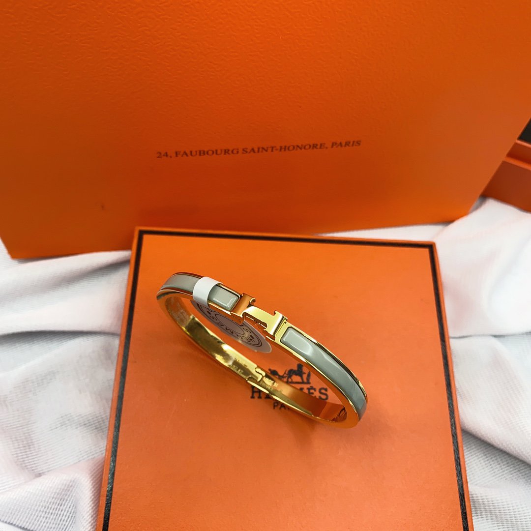 [Shinejoy]CLASSIC HM CLIC GREEN 8MM ENAMEL BRACELET