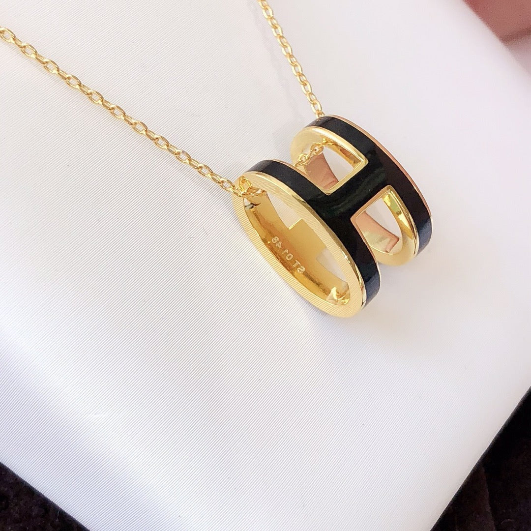 [Shinejoy]HM CLIC BLACK ENAMEL GOLD NECKLACE