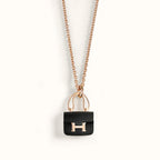[Shinejoy] COLLIER CONSTANCE NOIR PÉDIENT ROSE OR