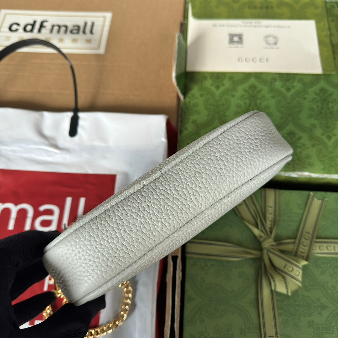 マーモント ミニショルダーバッグ 18インチ ライトグレー カーフスキン ゴールド金具