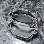 BV スモール アンダモ 25cm グレー ラムスキン