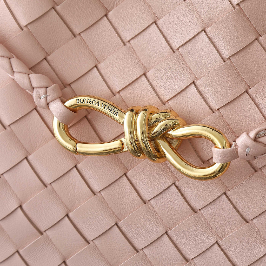 ミディアム アンダモ 32 ライトピンク ラムスキン