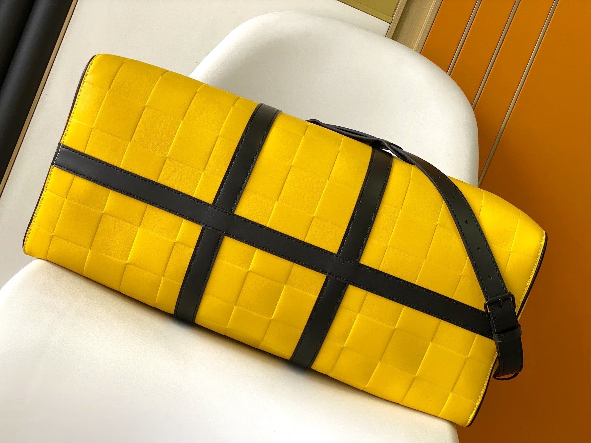 KEEPALL BANDOULIÈRE 50 EN CUIR DE VEAU JAUNE DAMIER SCUBA