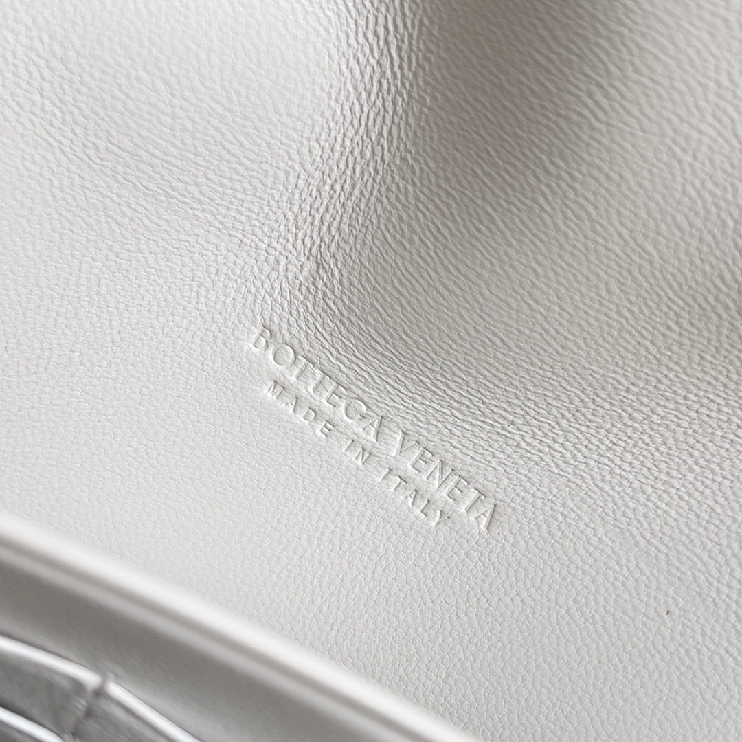 SAC ANDIAMO 19 EN CUIR DE VEAU BLANC