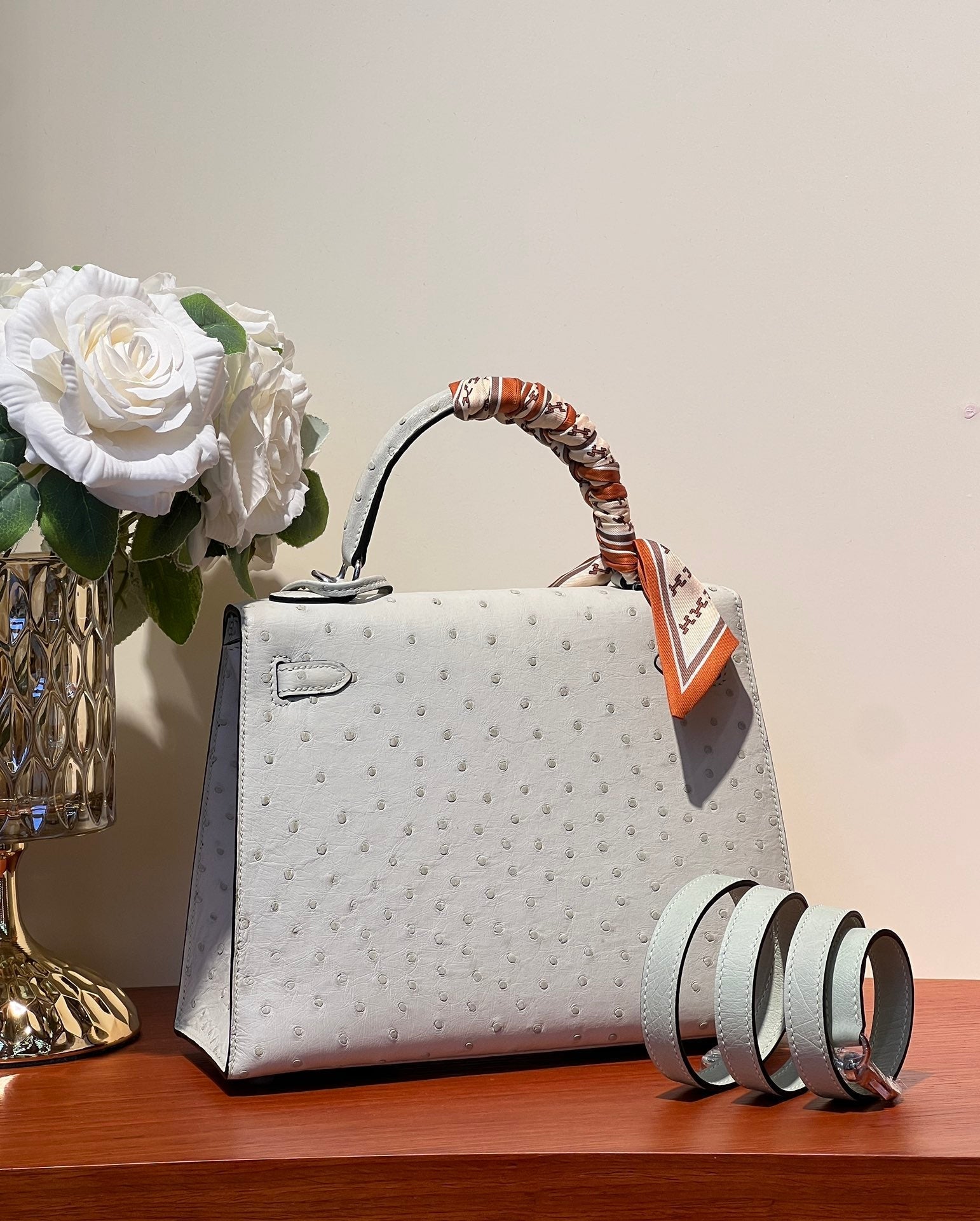 ケリー・セリエ 25 バッグ ペールグレー オーストリッチレザー シルバー金具 (オーダーメイド)