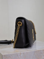 SAC KATE 99 MOYEN 26 PO EN CUIR DE VEAU NAPPA MATELASSÉ NOIR AVEC FERMOIR CUIVRÉ