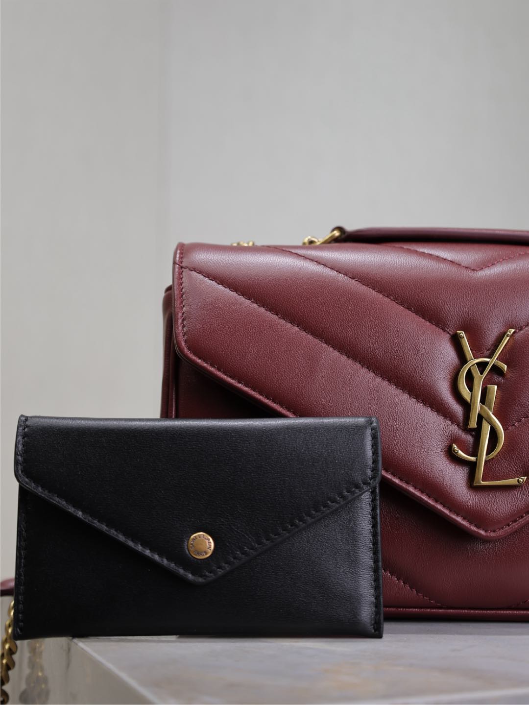 ルル スモール 24インチ バーガンディレッド シープスキン ゴールド金具