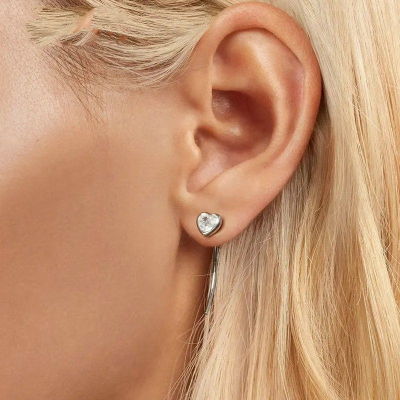 Boucles d'oreilles cœur délicates et simples pour femmes BSE1003