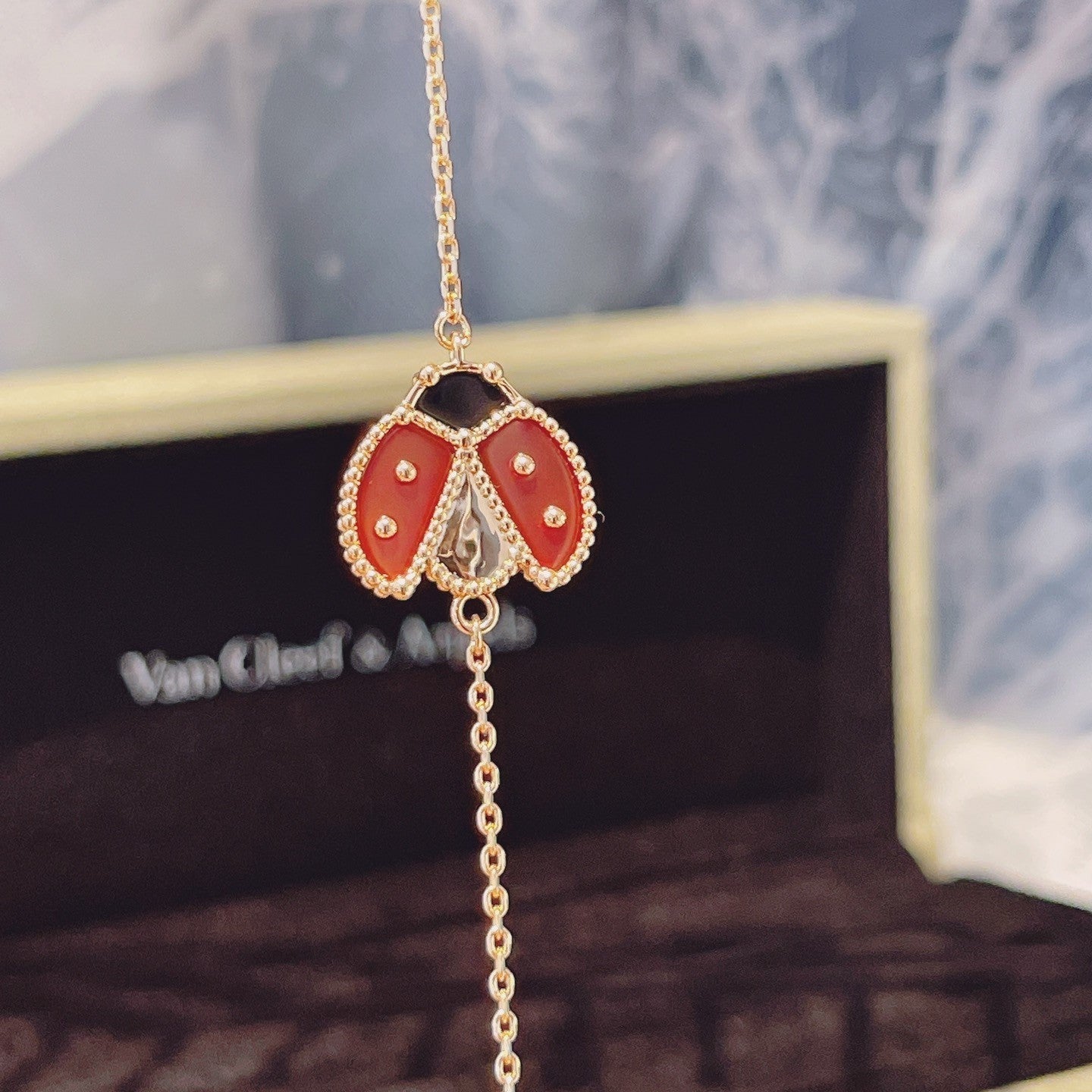 [Shinejoy]LUCKY SPRING 1 MOTIF PINK GOLD BRACELET