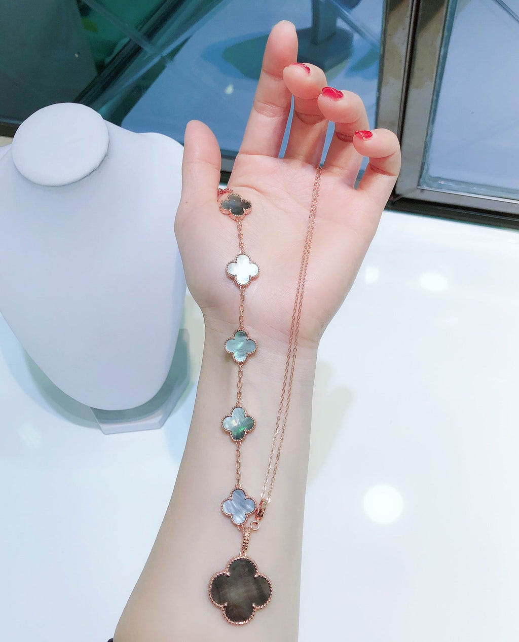 [Shinejoy]COMBINED BRACELET 5 MOTIFS AND NECKLACE DARK MOP ROSE GOLD