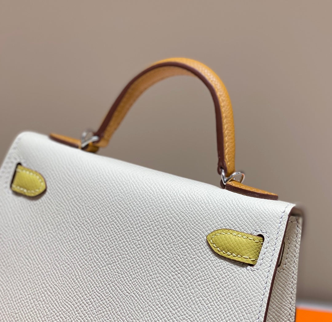 HM KELLY MINI 20 BLANC JAUNE MARRON EPSOM FERMOIR ARGENTÉ