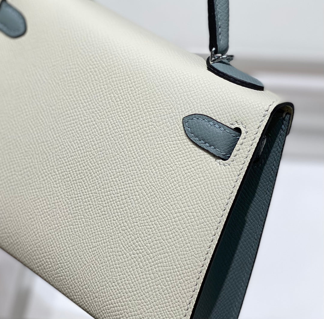 HM KELLY MINI 20 BLANC GLACIER GRIS EPSOM ARGENT FERMOIR
