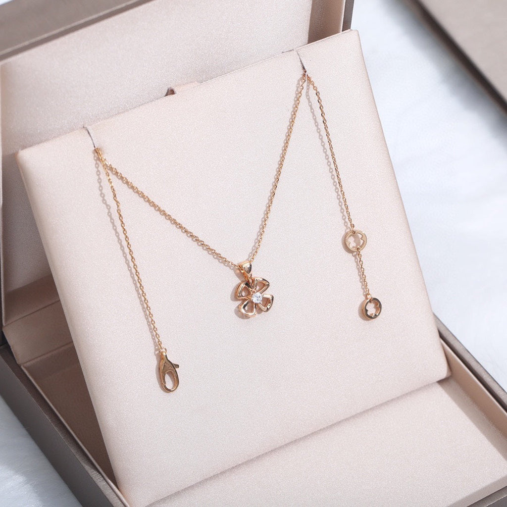 [Shinejoy]FIOREVER NECKLACE DIAMOND CENTER
